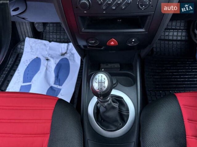 Червоний Рено Меган, об'ємом двигуна 1.5 л та пробігом 286 тис. км за 5300 $, фото 20 на Automoto.ua