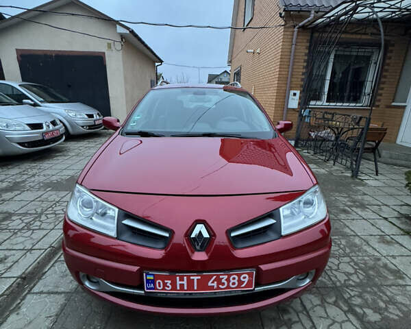 Червоний Рено Меган, об'ємом двигуна 1.6 л та пробігом 216 тис. км за 5599 $, фото 5 на Automoto.ua