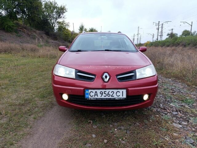 Червоний Рено Меган, об'ємом двигуна 1.4 л та пробігом 212 тис. км за 3950 $, фото 10 на Automoto.ua