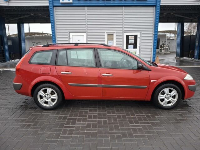 Красный Рено Меган, объемом двигателя 1.6 л и пробегом 237 тыс. км за 3850 $, фото 5 на Automoto.ua