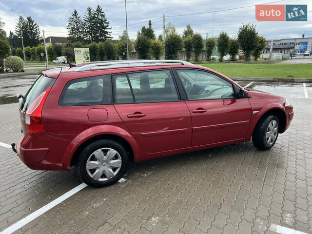Червоний Рено Меган, об'ємом двигуна 1.6 л та пробігом 254 тис. км за 4950 $, фото 5 на Automoto.ua