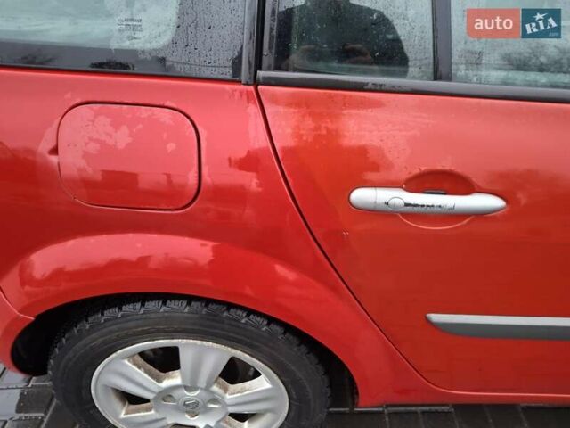 Червоний Рено Меган, об'ємом двигуна 1.6 л та пробігом 237 тис. км за 3850 $, фото 18 на Automoto.ua