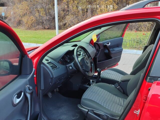 Червоний Рено Меган, об'ємом двигуна 1.6 л та пробігом 250 тис. км за 4800 $, фото 7 на Automoto.ua