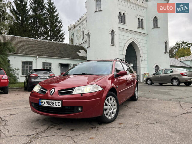 Красный Рено Меган, объемом двигателя 1.6 л и пробегом 269 тыс. км за 6000 $, фото 10 на Automoto.ua