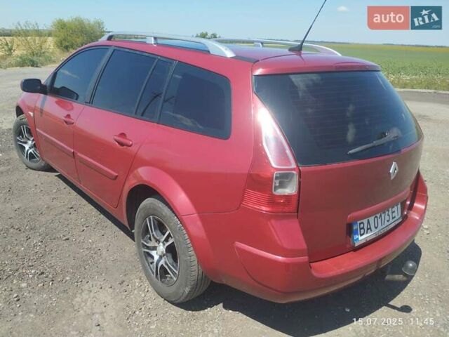 Красный Рено Меган, объемом двигателя 1.5 л и пробегом 250 тыс. км за 5500 $, фото 3 на Automoto.ua