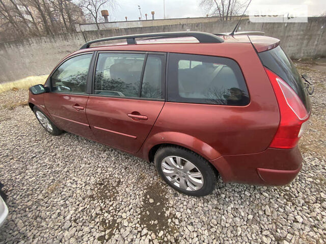 Червоний Рено Меган, об'ємом двигуна 1.6 л та пробігом 247 тис. км за 4800 $, фото 3 на Automoto.ua