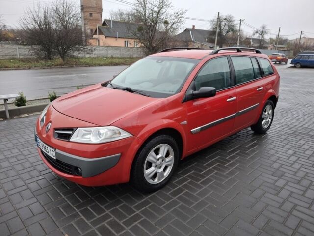 Красный Рено Меган, объемом двигателя 1.6 л и пробегом 237 тыс. км за 3850 $, фото 1 на Automoto.ua