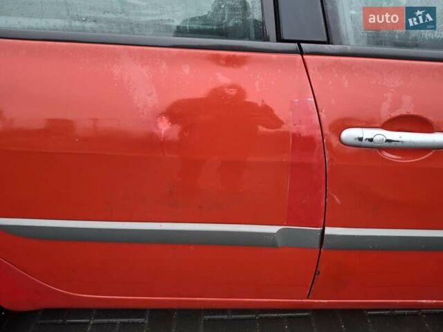 Червоний Рено Меган, об'ємом двигуна 1.6 л та пробігом 237 тис. км за 3850 $, фото 17 на Automoto.ua