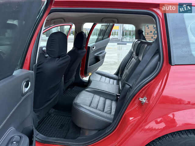 Червоний Рено Меган, об'ємом двигуна 1.5 л та пробігом 286 тис. км за 5300 $, фото 24 на Automoto.ua