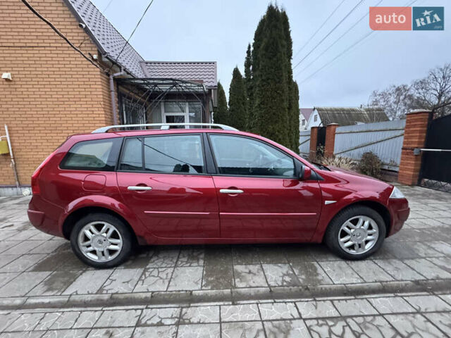 Червоний Рено Меган, об'ємом двигуна 1.6 л та пробігом 216 тис. км за 5599 $, фото 4 на Automoto.ua