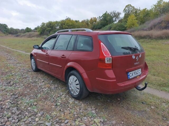 Червоний Рено Меган, об'ємом двигуна 1.4 л та пробігом 212 тис. км за 3950 $, фото 3 на Automoto.ua