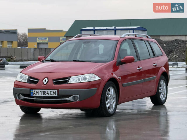 Червоний Рено Меган, об'ємом двигуна 1.5 л та пробігом 286 тис. км за 5300 $, фото 2 на Automoto.ua