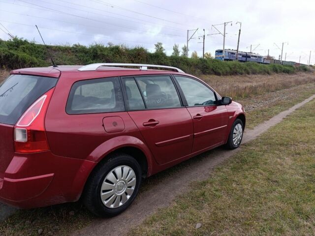 Червоний Рено Меган, об'ємом двигуна 1.4 л та пробігом 212 тис. км за 3950 $, фото 1 на Automoto.ua