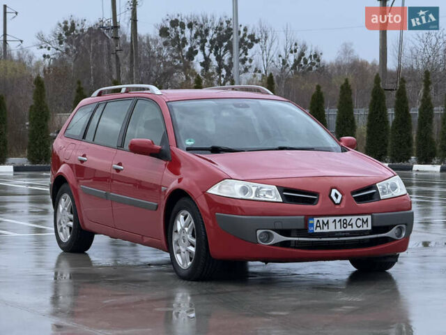 Червоний Рено Меган, об'ємом двигуна 1.5 л та пробігом 286 тис. км за 5300 $, фото 4 на Automoto.ua