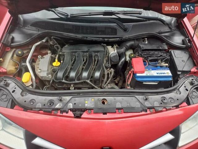 Червоний Рено Меган, об'ємом двигуна 1.6 л та пробігом 163 тис. км за 5500 $, фото 19 на Automoto.ua