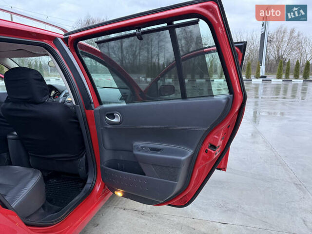 Червоний Рено Меган, об'ємом двигуна 1.5 л та пробігом 286 тис. км за 5300 $, фото 27 на Automoto.ua