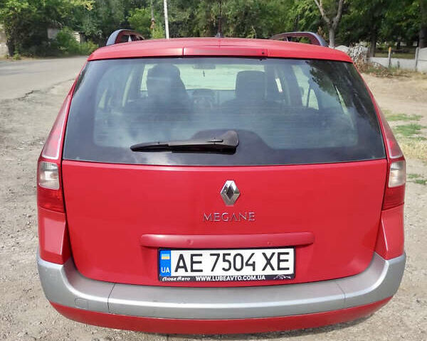 Червоний Рено Меган, об'ємом двигуна 1.6 л та пробігом 249 тис. км за 5290 $, фото 4 на Automoto.ua