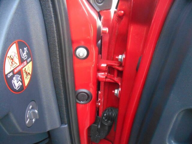 Червоний Рено Меган, об'ємом двигуна 1.6 л та пробігом 220 тис. км за 4500 $, фото 21 на Automoto.ua