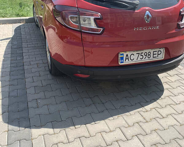 Червоний Рено Меган, об'ємом двигуна 1.46 л та пробігом 267 тис. км за 6381 $, фото 2 на Automoto.ua