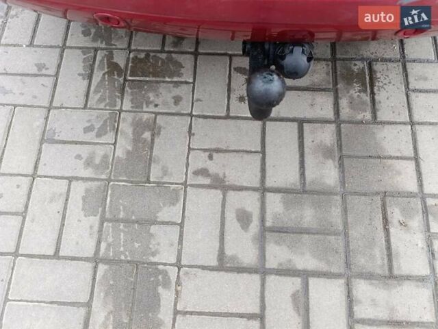 Красный Рено Меган, объемом двигателя 1.6 л и пробегом 161 тыс. км за 6499 $, фото 36 на Automoto.ua