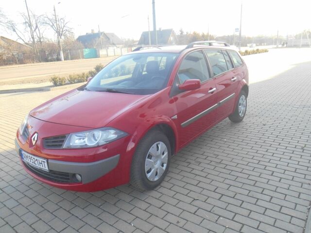 Червоний Рено Меган, об'ємом двигуна 1.6 л та пробігом 220 тис. км за 4500 $, фото 1 на Automoto.ua