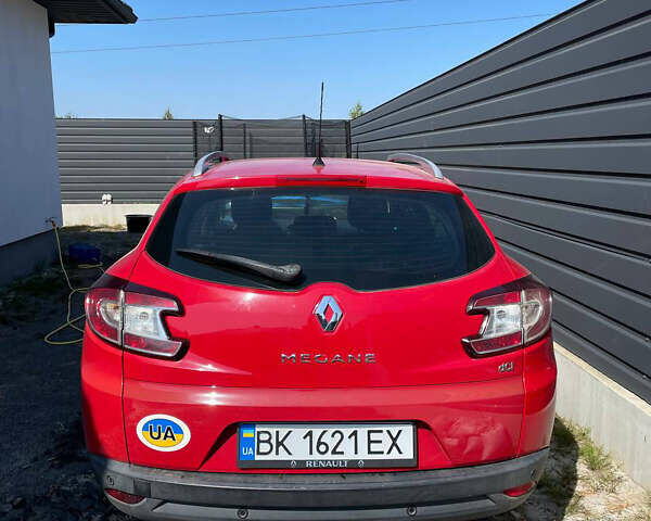 Червоний Рено Меган, об'ємом двигуна 1.46 л та пробігом 260 тис. км за 6300 $, фото 3 на Automoto.ua