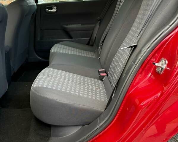 Рено Меган 2009 в Хмельницком на Automoto.ua Красный Рено Меган, объемом двигателя 1.6 л и пробегом 157 тыс. км за 5800 $, фото 33 на Automoto.ua