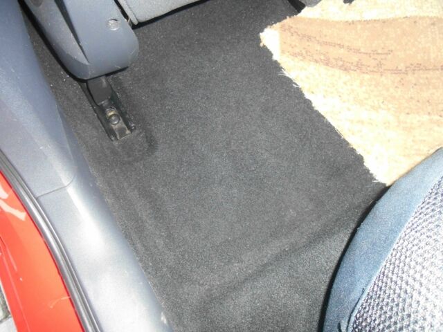 Червоний Рено Меган, об'ємом двигуна 1.6 л та пробігом 220 тис. км за 4500 $, фото 18 на Automoto.ua