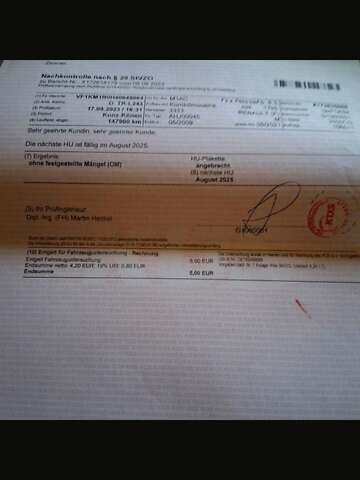 Рено Меган 2009 в Хмельницком на Automoto.ua Красный Рено Меган, объемом двигателя 1.6 л и пробегом 157 тыс. км за 5800 $, фото 41 на Automoto.ua