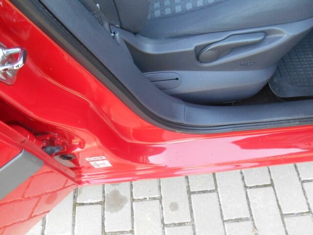 Червоний Рено Меган, об'ємом двигуна 1.6 л та пробігом 220 тис. км за 4500 $, фото 20 на Automoto.ua