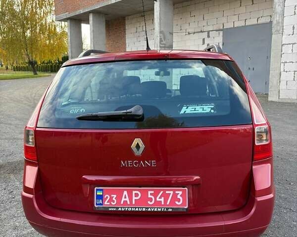 Рено Меган 2009 в Хмельницком на Automoto.ua Красный Рено Меган, объемом двигателя 1.6 л и пробегом 157 тыс. км за 5800 $, фото 6 на Automoto.ua