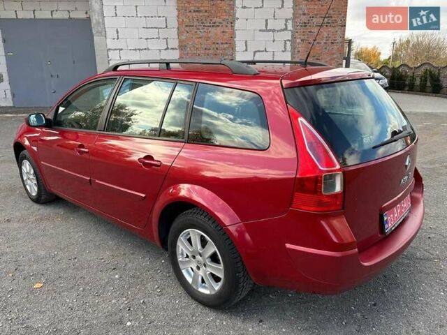 Рено Меган 2009 в Хмельницком на Automoto.ua Красный Рено Меган, объемом двигателя 1.6 л и пробегом 157 тыс. км за 5800 $, фото 8 на Automoto.ua