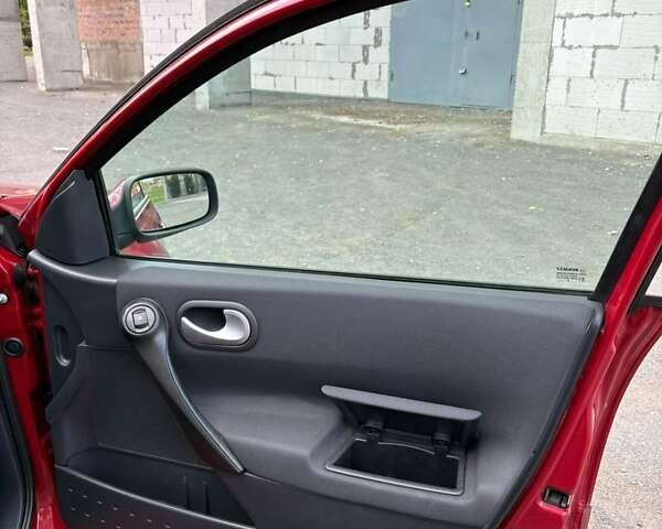 Рено Меган 2009 в Хмельницком на Automoto.ua Красный Рено Меган, объемом двигателя 1.6 л и пробегом 157 тыс. км за 5800 $, фото 36 на Automoto.ua