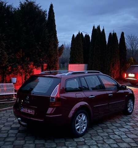 Красный Рено Меган, объемом двигателя 1.6 л и пробегом 161 тыс. км за 6499 $, фото 12 на Automoto.ua