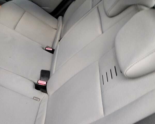 Рено Меган 2010 у Стрые на Automoto.ua Червоний Рено Меган, об'ємом двигуна 1.46 л та пробігом 260 тис. км за 6800 $, фото 37 на Automoto.ua