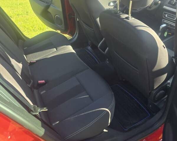 Красный Рено Меган, объемом двигателя 2 л и пробегом 189 тыс. км за 2354 $, фото 18 на Automoto.ua