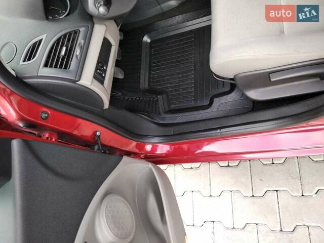 Рено Меган 2010 у Стрые на Automoto.ua Червоний Рено Меган, об'ємом двигуна 1.46 л та пробігом 260 тис. км за 6800 $, фото 49 на Automoto.ua