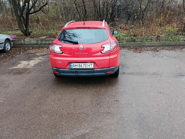 Червоний Рено Меган, об'ємом двигуна 1.6 л та пробігом 208 тис. км за 6300 $, фото 3 на Automoto.ua