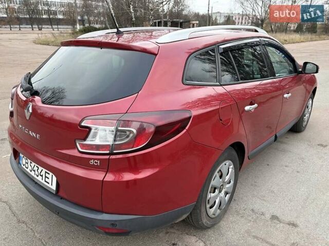Красный Рено Меган, объемом двигателя 1.46 л и пробегом 229 тыс. км за 7200 $, фото 28 на Automoto.ua