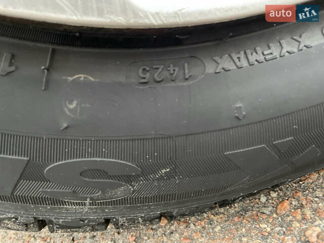 Красный Рено Меган, объемом двигателя 1.6 л и пробегом 208 тыс. км за 6299 $, фото 15 на Automoto.ua