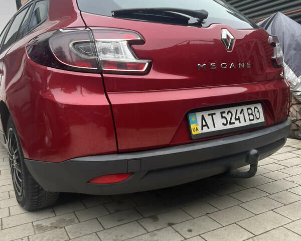 Червоний Рено Меган, об'ємом двигуна 1.5 л та пробігом 170 тис. км за 6450 $, фото 9 на Automoto.ua