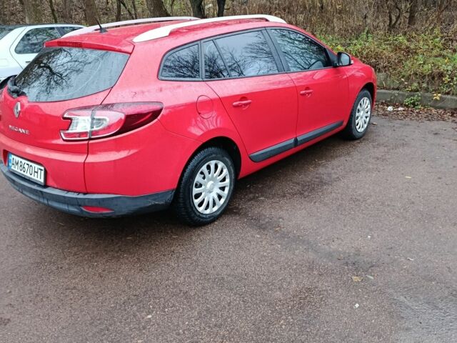 Червоний Рено Меган, об'ємом двигуна 1.6 л та пробігом 208 тис. км за 6300 $, фото 2 на Automoto.ua
