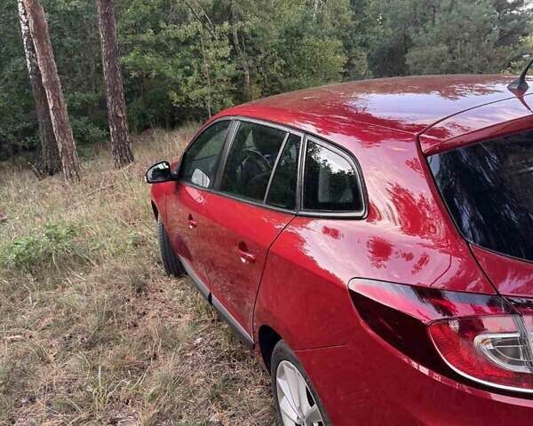 Червоний Рено Меган, об'ємом двигуна 1.46 л та пробігом 280 тис. км за 7500 $, фото 7 на Automoto.ua
