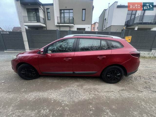 Червоний Рено Меган, об'ємом двигуна 1.5 л та пробігом 170 тис. км за 6450 $, фото 4 на Automoto.ua