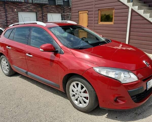 Красный Рено Меган, объемом двигателя 1.87 л и пробегом 232 тыс. км за 6800 $, фото 1 на Automoto.ua