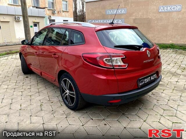 Красный Рено Меган, объемом двигателя 1.5 л и пробегом 186 тыс. км за 7500 $, фото 6 на Automoto.ua