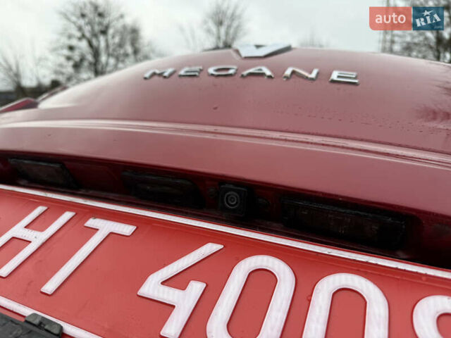 Красный Рено Меган, объемом двигателя 1.5 л и пробегом 219 тыс. км за 8900 $, фото 22 на Automoto.ua