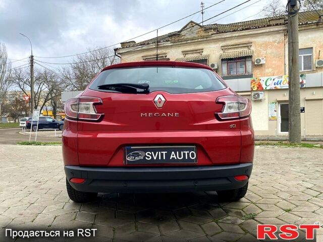 Красный Рено Меган, объемом двигателя 1.5 л и пробегом 186 тыс. км за 7500 $, фото 5 на Automoto.ua