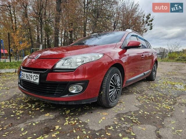 Красный Рено Меган, объемом двигателя 1.5 л и пробегом 295 тыс. км за 6500 $, фото 3 на Automoto.ua