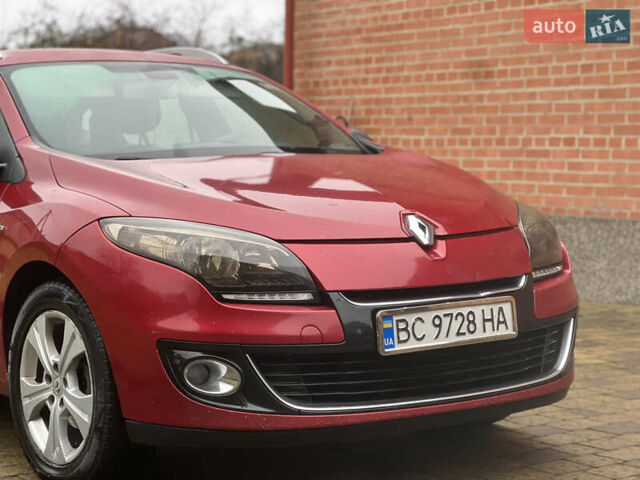 Красный Рено Меган, объемом двигателя 1.46 л и пробегом 220 тыс. км за 6350 $, фото 8 на Automoto.ua